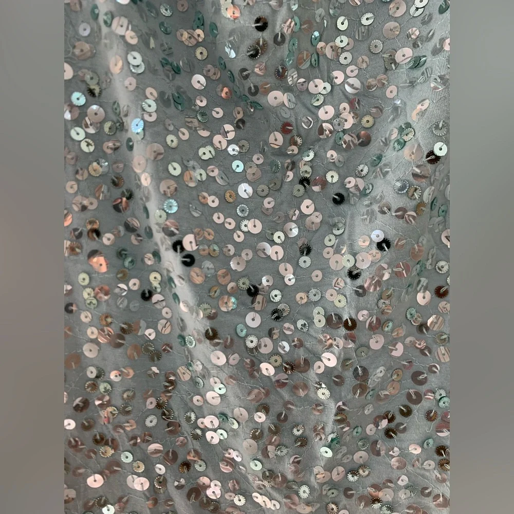Womens sequins work tees - Picture 2 of 4